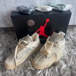 Women's Air Jordan 4 x Off-White™️
Sail